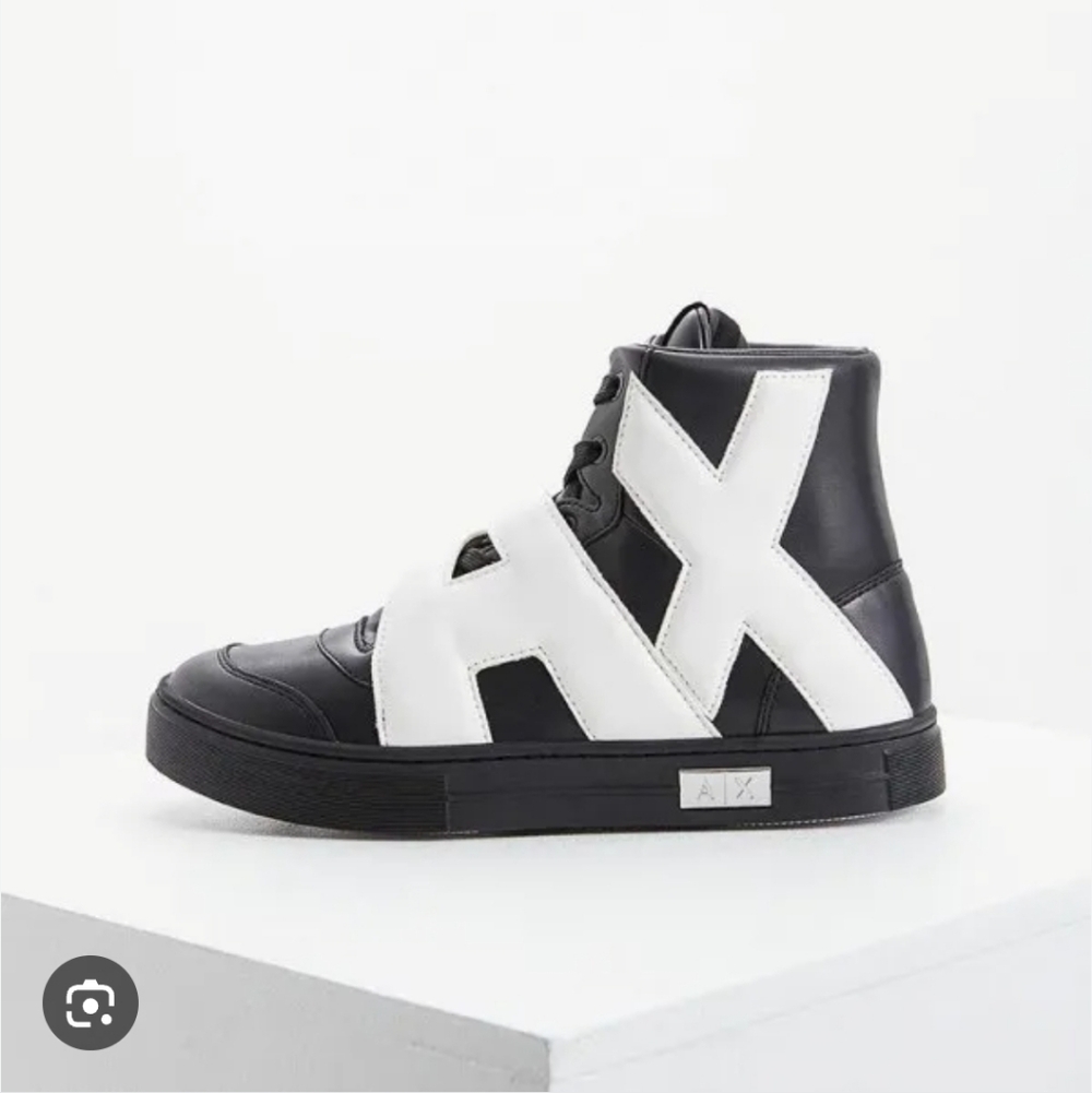 NIB Armani Exchange Black and White High-Top Sneakers SIZE 7 WOMEN